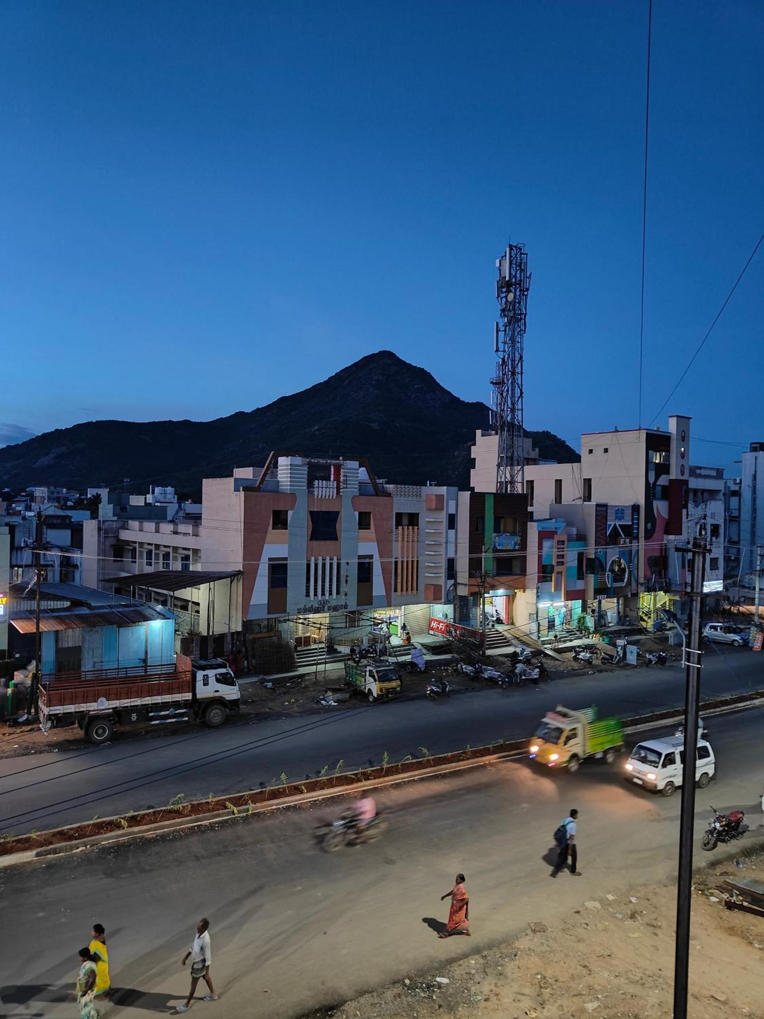 Guru Krupa Home Stay Tiruvannamalai Exterior photo
